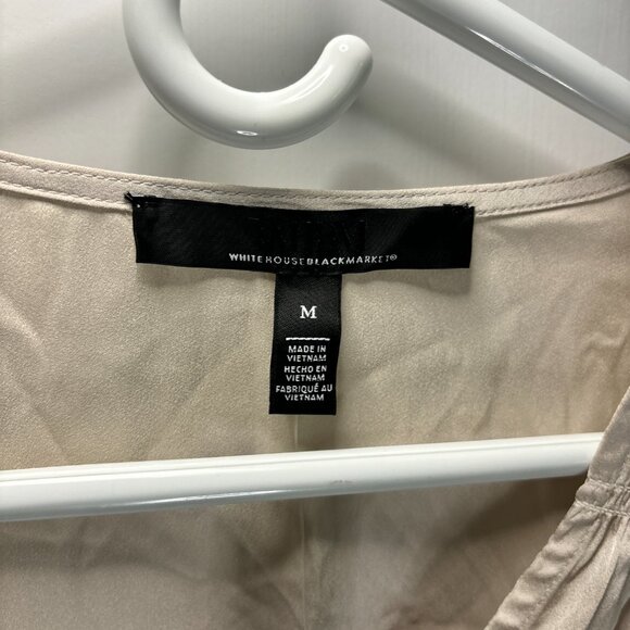 White House Black Market Women's Size Medium SS Fltr Slv Smocked Blouse Oat- NWT - Picture 4 of 7